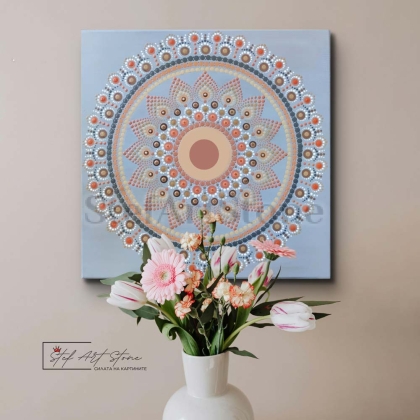 Ръчно рисувана картина „Мандала за хармония и баланс“ – акрилни бои върху дървена основа, 40х40 см