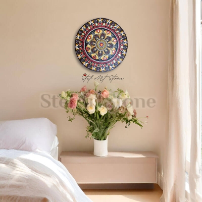 Жълто-червена мандала - израз на естетика и топлина, рисувана мандала