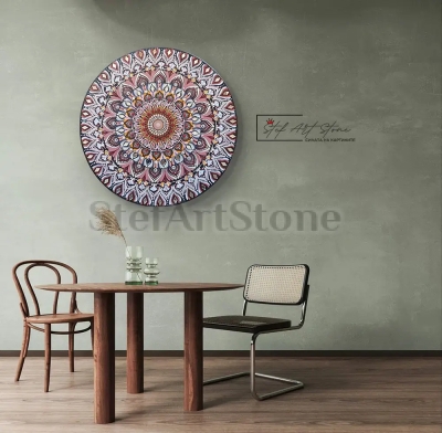 Мандала "Пътят на светлина“ – ръчно рисувана картина в рамка, подходяща за декорация на дома.