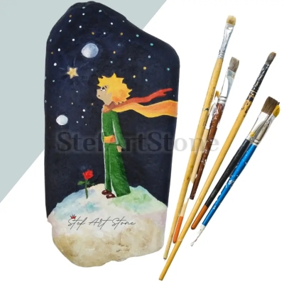 Малкият принц рисуван камък