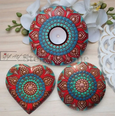 Сет 3 части  с мандали, цвещник за чаена свещ, рисуван камък, сърце - рисуван камък