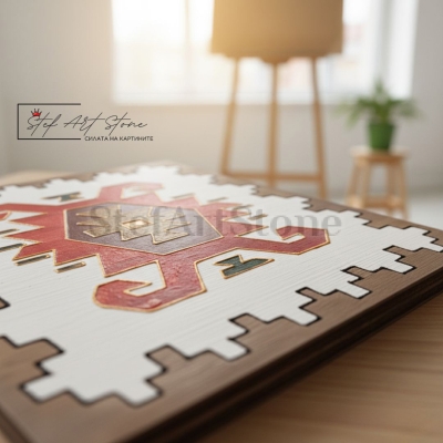 Близък план на златните детайли и текстурата на картина Канатица