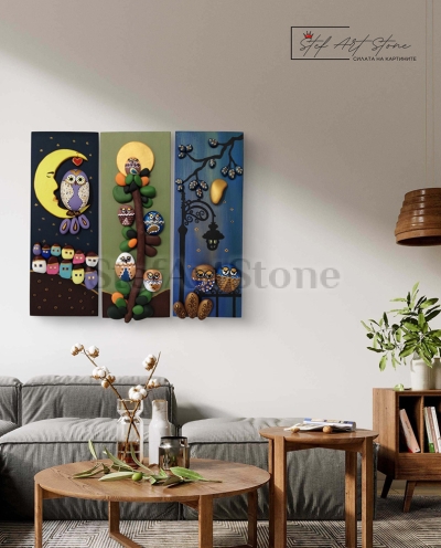 Комплект картини от 3 части с бухали, селце, луна и слънце – ръчно рисувани върху камъни и дърво