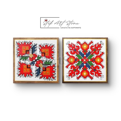 Комплект от 2 картини с български шевици – ръчна изработка върху дърво