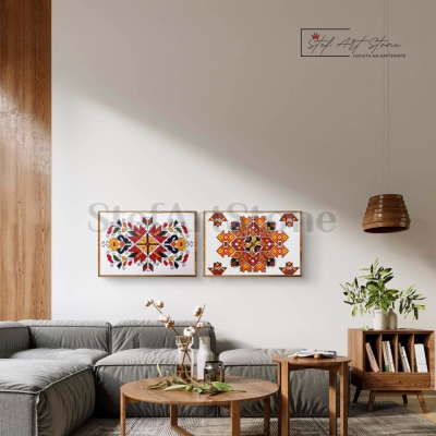 Всекидневна с картини български шевици за позитивна енергия