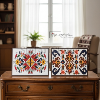 Стилен интериорен акцент с картини шевици в хола