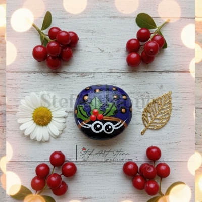 Ръчно рисувана коледна декорация  Калинка – лилав камък | Stef Art Stone