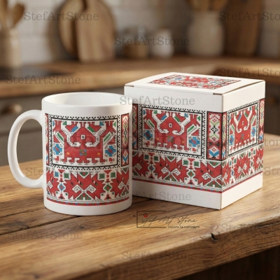 Подаръчен комплект: Чаша с шевица от Сеславци (Двуглав кон) и кутия