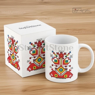 Керамична Чаша с Шевица "Богинята Майка" – Символ на Плодородие и Закрила