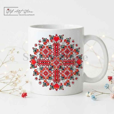 Керамична чаша за кафе с българска шевица